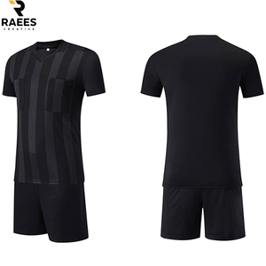 Fabricants de tenues de football pour adultes, logo personnalisé, vêtements de sport d'extérieur pour hommes, ensembles de maillots de football. - Product Image 1