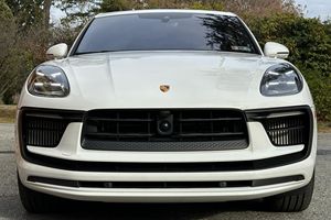 Porsche Macan S SUV 2024, prêt à être expédié dans le monde entier - Product Image 3