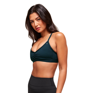 Soutien-gorge de yoga froncé vert foncé personnalisé avec logo pour femme, en nylon et élasthanne, sexy, à bretelles, respirant, pour la gym et le fitness - Product Image 3