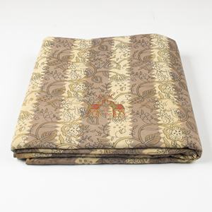 ผ้าพิมพ์ลายดอกไม้ด้วยมือแบบดั้งเดิม ผ้าฝ้าย 100% สำหรับงานควิลท์ ขายเป็นหลา สำหรับตัดเย็บเสื้อผ้า - Product Image 4