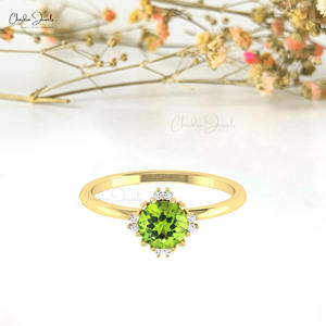 Bague en pierre précieuse péridot de qualité supérieure, 1,1 mm, taille brillant, halo de diamants blancs G-H, bijoux de mariage et de fiançailles pour femmes - Product Image 4