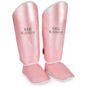 Espinilleras Ligeras Premium con Tela Cómoda y Transpirable para Entrenamientos y Partidos, para Jugadores Adultos - Product Image 5