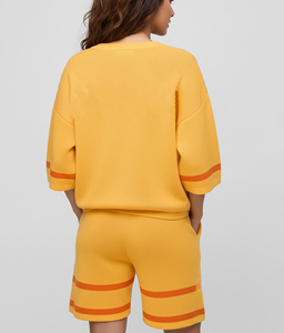 Conjunto de 2 Piezas para Mujer, Estilo Vintage, Hombros Caídos, Talla Grande, 100% Algodón Felpa, Bordado Sólido, Transpirable, Pantalones Cortos - Product Image 2