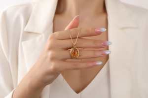 Collier ovale en ambre de la Baltique, argent sterling 925 plaqué or 14 carats, pendentif délicat et élégant, bijoux pour anniversaire, fiançailles - Product Image 4