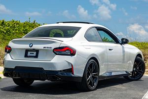 Excelente Auto Usado BMW M240i Coupé 2024, Listo para Envío a Todo el Mundo - Product Image 6