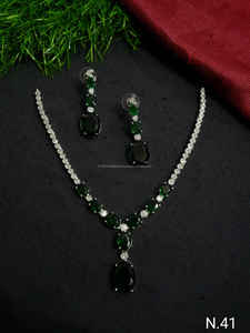 Ensemble de bijoux de mariée en diamant américain classique Collier et boucles d'oreilles en deux pièces pour mariage Style classique à la mode - Product Image 2