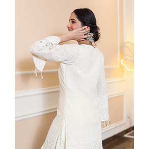 Conjunto Sharara Chandani Talla XS Blanco Elegante y Ecológico con Bordado Chikankari - Product Image 1