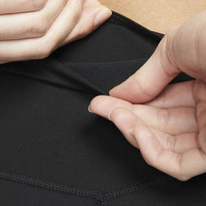 Nouveaux Leggings de Yoga et de Fitness pour Femmes à Taille Haute, Extensibles dans les Quatre Sens, Séchage Rapide, Sans Coutures, avec Logo Personnalisé - Product Image 4