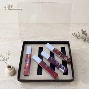 An all-new customizable lip <b>gloss</b> gift set, featuring minimalist, fresh-style packaging for perfect storage. - Product Image 1