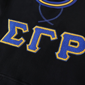 เสื้อสเวตเชิ้ตคอกลม Sigma Gamma Rho สีดำ ผ้าเชนิลล์ มีกระเป๋า  แบบสวมใส่สบาย อุ่นสบาย แขนยาว ผ้าฟลีซ  รับปักลายตามสั่ง  OEM ODM - Product Image 4