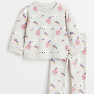 Conjuntos Deportivos al por Mayor para Niños y Niñas, Trajes Deportivos Personalizados, Conjuntos de Sudadera Lisos de Dos Piezas para Adolescentes - Product Image 4