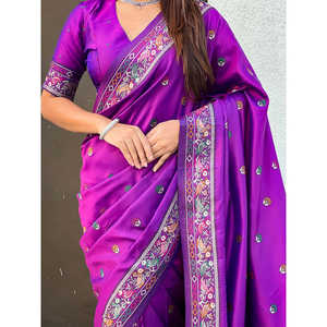 Sari de Seda Baluchari Morada con Bordado Zari de Elite Weaves para Vestimenta India y Pakistaní - Product Image 2