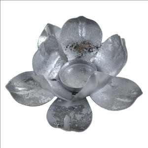 Portavelas Brillante con Diseño de Metal y Acabado en Lámina, para Decoración del Hogar y Mesa Navideña - Product Image 6