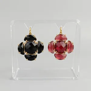 Joyería al por mayor: Colgante de moda con diseño de flor, racimo y cojín, con rubí y cuarzo, chapado en oro de 18K, antideslustre - Product Image 3