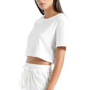 Conjunto de pantalones cortos de salón de dos piezas con logotipo personalizado, Top corto sin mangas, pantalones cortos de dos piezas, conjuntos de joggers informales para mujer - Product Image 1