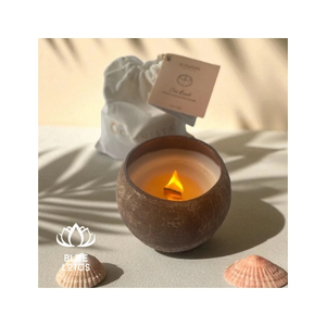 EN TENDENCIA: Vela de Cáscara de Coco, Material Ecológico para Decoración de Interiores y Sets de Regalo, con Diseño de Quema Limpia y Ambiente Acogedor para B2B - Product Image 1