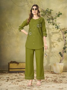 Conjunto de Dos Piezas de Algodón Puro de Primera Calidad, Bordado, Estilo Tradicional, con Pantalón Recto para Mujer, de Secado Rápido y Sin Arrugas - Product Image 1