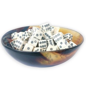 Juego de Dados de Hueso Hechos a Mano con Acabado Natural para Juegos de Mesa de Rol - Product Image 5