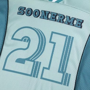 Maillot de sport personnalisé pour homme, coupe ample et oversize, en maille respirante à séchage rapide, idéal pour le football, le basketball et l'entraînement – Vente en gros usine - Product Image 4