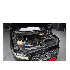 Lincoln Continental 3.0 Presidential AWD 2017 con Asientos de Cuero, Caja de Cambios Automática, Cámara Trasera, 25,796 km, Volante a la Izquierda - Product Image 6