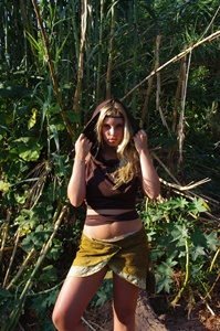 เสื้อฮู้ดครอปพิมพ์ลาย Pixie Fairy สุดน่ารัก พร้อมฮู้ดแบบคลุมศีรษะ เหมาะสำหรับงานเทศกาลแฟนตาซี ชุดสไตล์ Fairycore เสื้อผ้าสไตล์โบฮีเมียนและเอลฟ์ - Product Image 3