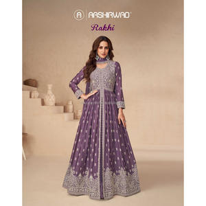 Georgette pure lourde indienne avec broderie et travail de séquence et travail de pierre de diamant robes longues avec travail de broderie Dupatta - Product Image 2