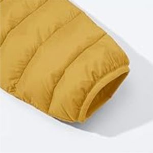 Chaqueta de plumón impermeable para hombre, diseño personalizado OEM, estilo burbuja, gruesa, con capucha y cremallera. - Product Image 5