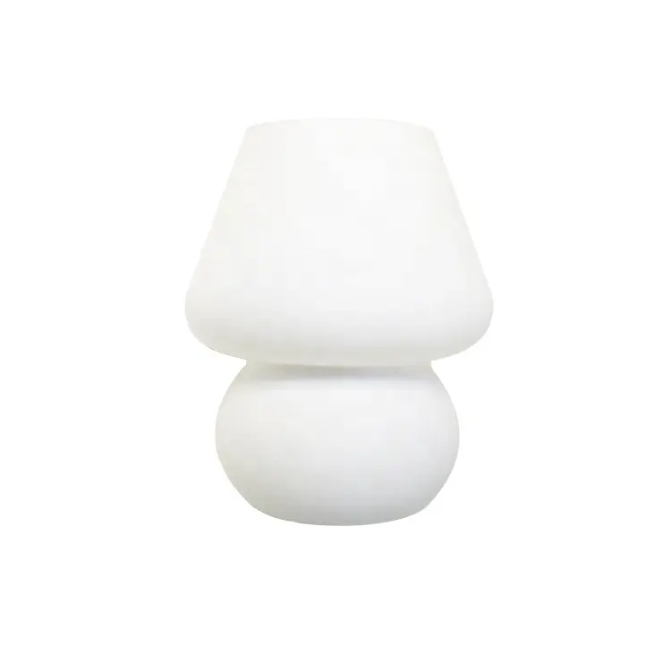 High Cost-Effective Cute Table Lamp Mini Lamp For Restaurant Table Creative Bedroom Bedside Study Table Lamp