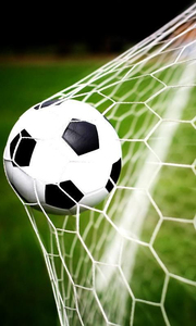 Ballons de football classiques cousus à la machine en PVC de haute qualité, taille personnalisée, officiels pour les matchs, résistants à l'eau, écologiques et personnalisables - Product Image 2