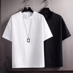 เสื้อยืดคอกลมแขนสั้นผู้ชาย ผ้าเนื้อทราย ทรงโอเวอร์ไซส์ สไตล์ลำลอง ใส่สบายสำหรับฤดูร้อน ผลิตจากผ้าฝ้ายผสม - Product Image 1