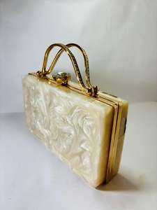 Sculpture de table en résine peinte à la main, motif feuille de marbre ivoire, éco-responsable, décoration intérieure, nature, luxe, avec poignée supérieure - Product Image 3