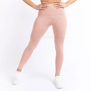 Ensemble de yoga de qualité supérieure avec taille élastique et logo avant - Leggings et haut court 2 pièces pour l'entraînement et le sport - Product Image 4