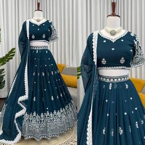 VASTRA COTTAGE Elegante Conjunto de Lehenga Choli de Georgette con Trabajo de Hilo de Lentejuelas, Lehenga Cosida, Blusa Sin Coser y Dupatta - Product Image 3