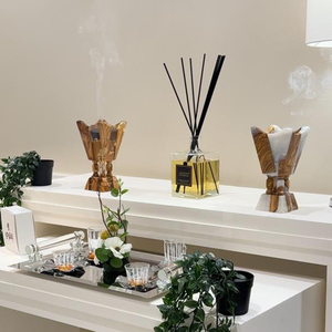 Elegante Quemador de Incienso con Incrustaciones de Ónix y Madera de Olivo, Diseño Geométrico Único con Copa Negra de Metal para Decoración Moderna del Hogar - Product Image 6