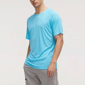 เสื้อยืดผู้ชายคอโอ แขนสั้น สีพื้น ผ้าฝ้าย 100% ดีไซน์ใหม่ปี 2026 คุณภาพสูง สไตล์สตรีทแวร์สำหรับฤดูร้อน ขายส่งราคาดีที่สุด - Product Image 4