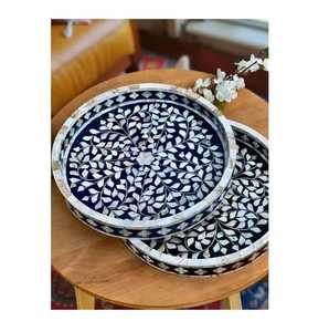 Bandeja de resina personalizada con incrustaciones de nácar para decoración de alimentos, bandeja decorativa para catering de bodas, bandejas de resina con nácar para servir. - Product Image 4