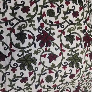 Tela Crepé Natural D de Poliéster/Nylon/Metalizado de Peso Medio, Tejido por Urdimbre No Tejido de Alta Calidad HONEY LACE, Transpirable y a Prueba de Plumón - Product Image 1