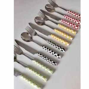 Juego de Cubiertos Ecológicos con Acabado Dorado, Aptos para Alimentos, con Mango de Resina, para Bodas, Incluye Cuchara de Té y Tenedor - Product Image 5