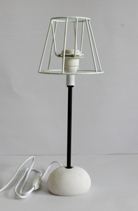 Lámpara de Decoración para Habitaciones de Hotel y Residenciales, Diseño Moderno, 100% Fibra de Plátano, Papel Orgánico, Reciclado y Hecho a Mano - Product Image 5