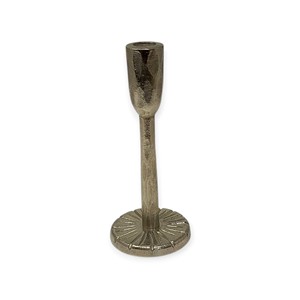 Candelabro de Metal Dorado de Lujo, Elegante Portavelas Cónico con Forma de Tulipán, Base de Aluminio Pulido Moderno para Decoración del Hogar - Product Image 5