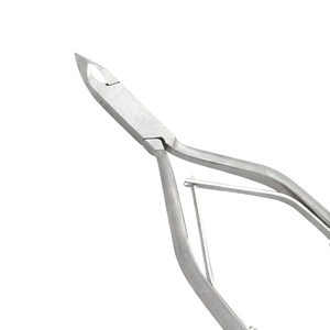 Coupe-ongles en acier inoxydable 10 mm à pointe biseautée, durable, pour manucure, fabriqué au Pakistan - Product Image 6