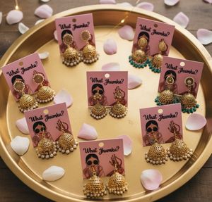 ต่างหูมินาคารีแบบอินเดียทำมือ งานแฮนด์เมดสไตล์ราชสถาน ของชำร่วยงานแต่งงาน เครื่องประดับสำหรับงานเมห์นดี ซานกีต ของขวัญเพื่อนเจ้าสาว ของชำร่วยงานปาร์ตี้ - Product Image 5