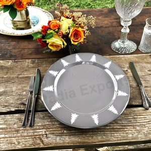 Assiette décorative de conception unique d'arbre pour les mariages et les repas raffinés. - Product Image 4