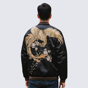 Chaqueta Sukajan de satén de moda urbana premium, tela muy suave, diseño trasero único para un look moderno. - Product Image 3