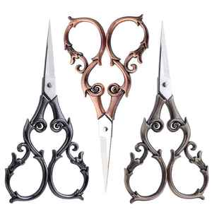 Ciseaux professionnels vintage en acier inoxydable à lame droite, légers, pour droitiers, à manche court, pour cheveux, avec couleur personnalisée - Product Image 1