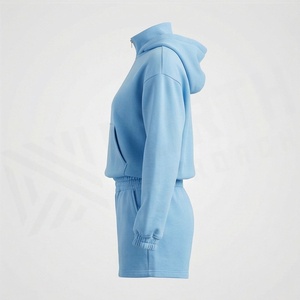 Ensemble 2 pièces pour femme : sweat à capuche et short en polaire bleu clair, coupe décontractée, longueur au-dessus du genou, couleur unie, avec poche, collection Printemps - Product Image 3