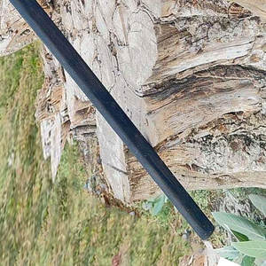 ขวานไวกิ้ง ดีไซน์นอร์ดิก ด้ามไม้ยาว ใบมีดเหล็กคาร์บอน ผิวสีดำ ของตกแต่งสำหรับตั้งโชว์ เหมาะสำหรับการตั้งแคมป์และการล่าสัตว์กลางแจ้ง - Product Image 3