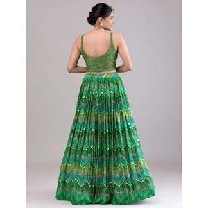 Lehenga Choli vert imprimé numériquement en georgette pour femmes, idéal pour les occasions festives - Product Image 3