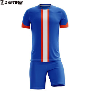 Uniformes de Fútbol para Hombre con Logotipo Personalizado, Venta al Por Mayor, Color y Tela Personalizables, Secado Rápido, Transpirables, Servicio OEM - Product Image 2