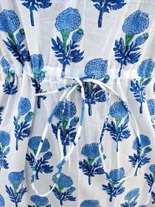 Robe d'été courte pour femme, imprimée à la main, motif floral vintage, style bohème, col halter, taille brodée à pompons - Product Image 4